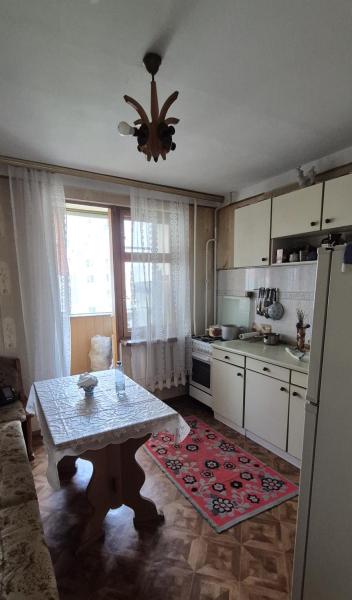 Продам 2-комнатную квартиру