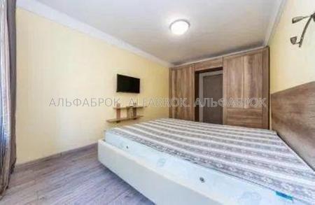 Продам 2-кімнатну квартиру