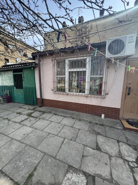 Продам 2-кімнатну квартиру