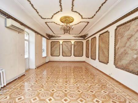 Продам 5-комнатную квартиру