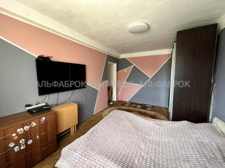 Продам 1-комнатную квартиру
