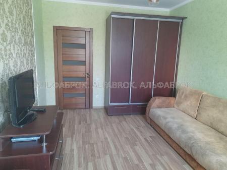 Продам 2-кімнатну квартиру