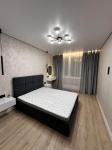 Продам 1-кімнатну квартиру, ЖК Варшавський 2, 47 м², авторський дизайн