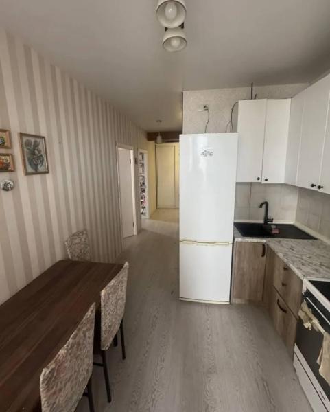 Продам 2-кімнатну квартиру в новобудові, ЖК&nbsp;«Вернісаж»