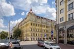 Здам офіс в офісному центрі, 261 м², косметичний ремонт