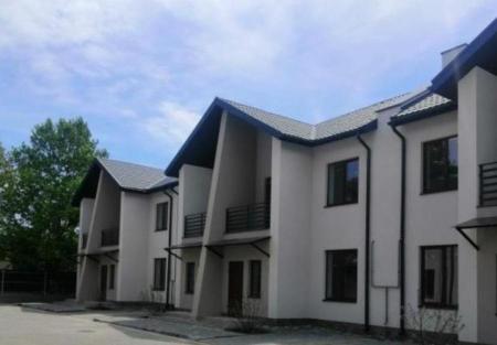 Продам 2-этажный таунхаус