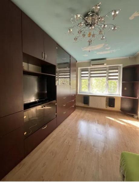 Продам 3-кімнатну квартиру