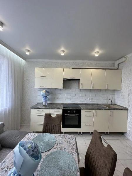Продам 1-кімнатну квартиру в новобудові, ЖК «П'ятдесят шоста перлина»