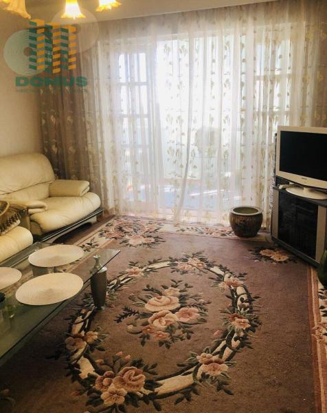 Продам 3-кімнатну квартиру