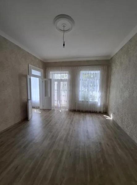Продам 3-комнатную квартиру