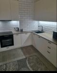 Продам 2-кімнатну квартиру, 72 м², євроремонт