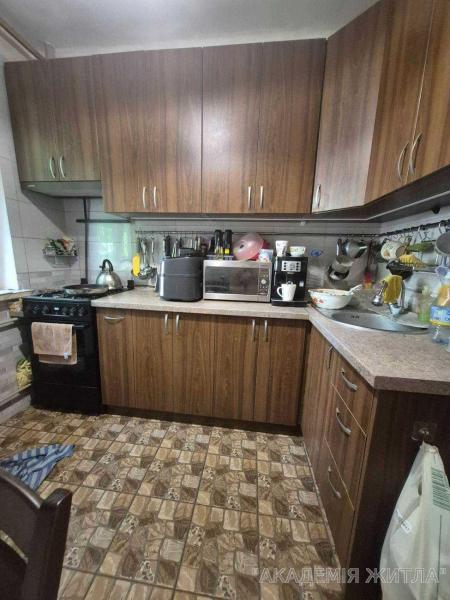 Продам 3-комнатную квартиру