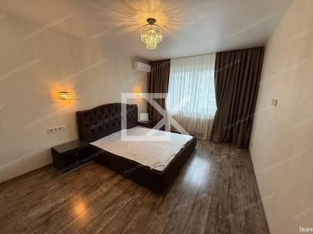 Продам 2-комнатную квартиру