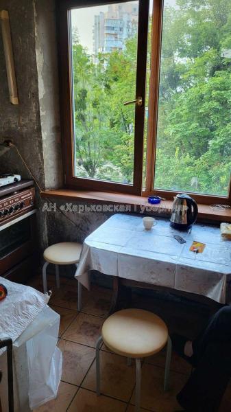 Продам 3-комнатную квартиру