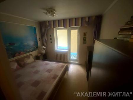 Продам 3-комнатную квартиру