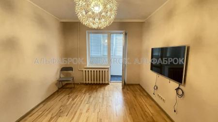 Продам 1-комнатную квартиру