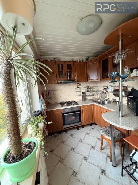 Продам 3-кімнатну квартиру