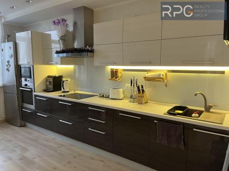 Продам 3-кімнатну квартиру