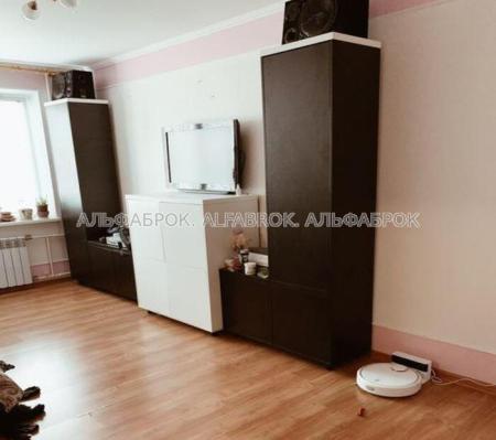 Продам 3-кімнатну квартиру