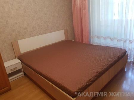 Сдам 3-комнатную квартиру