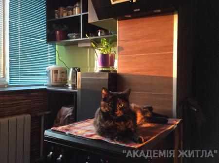 Продам 2-комнатную квартиру