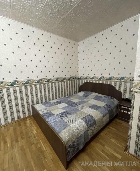 Продам 3-комнатную квартиру