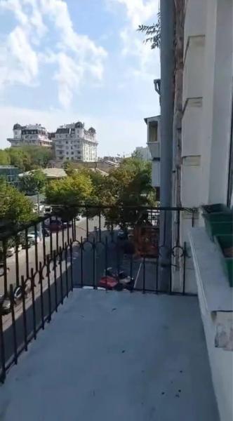 Продам 2-кімнатну квартиру