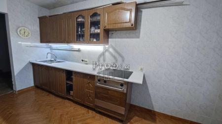 Продам 2-кімнатну квартиру