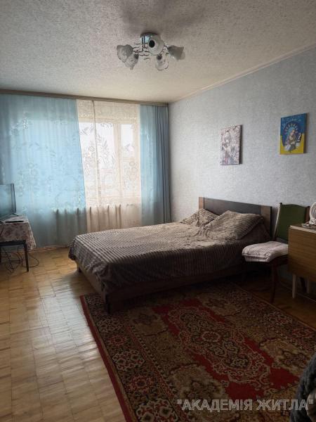 Продам 1-комнатную квартиру