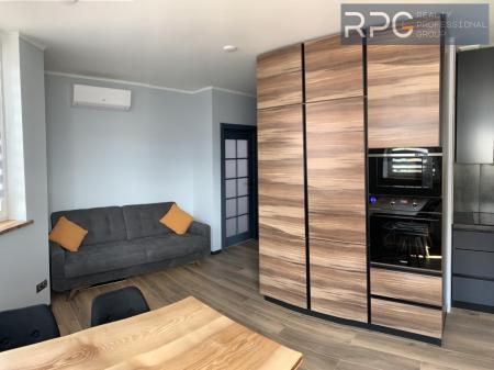 Продам 1-кімнатну квартиру в новобудові, ЖК 4 Сезони