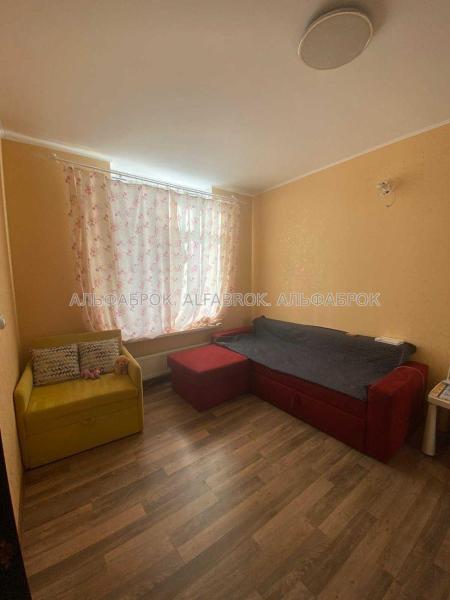 Продам 1-комнатную квартиру