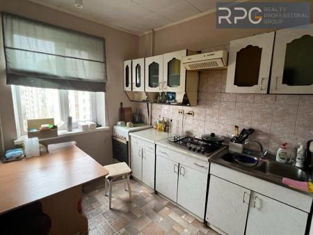 Продам 2-кімнатну квартиру