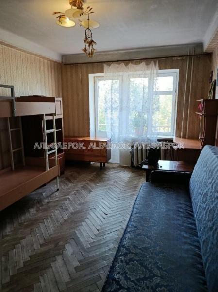 Продам 3-комнатную квартиру