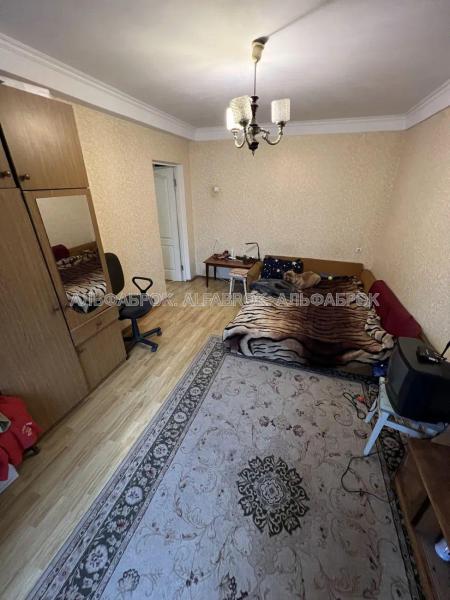 Продам 1-комнатную квартиру