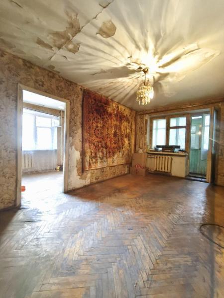 Продам 2-кімнатну квартиру