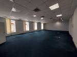 Здам офіс в офісному центрі, 234 м², капітальний ремонт