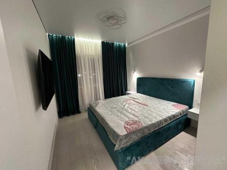 Продам 3-комнатную квартиру в новостройке, ЖК Новая Англия