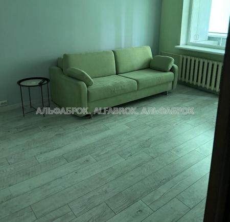 Продам 2-комнатную квартиру
