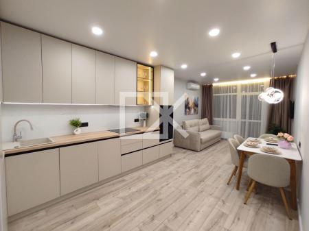 Продам 2-комнатную квартиру, ЖК Варшавский 2