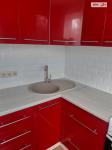 Продам 3-комнатную квартиру, 69.10 м², капитальный ремонт