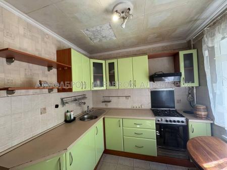 Продам 2-кімнатну квартиру