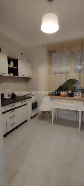 Продам 2-комнатную квартиру