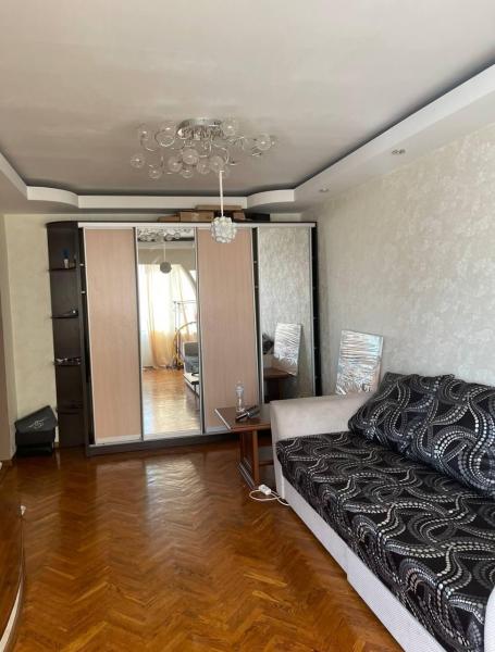 Продам 1-комнатную квартиру