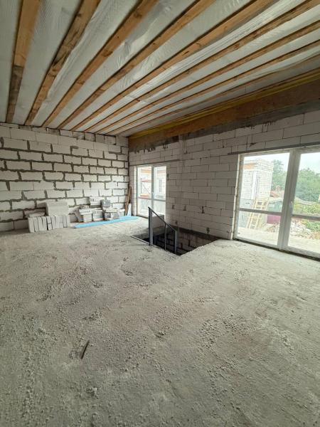 Продам 2-этажный таунхаус