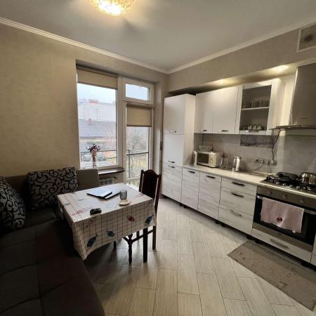 Продам 1-кімнатну квартиру в новобудові