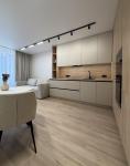Продам 1-комнатную квартиру в новостройке, 44 м², евроремонт