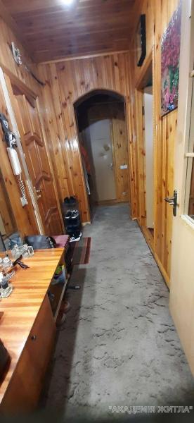 Продам 2-комнатную квартиру