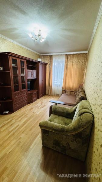 Продам 2-комнатную квартиру