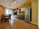Продам 2-комнатную квартиру, 69.20 м², евроремонт