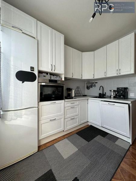 Продам 2-кімнатну квартиру